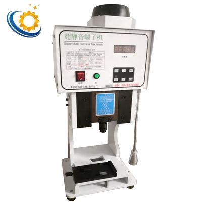 AC220V 50HZ connettore terminale del cavo di rame di cavo di Crimping Press Machine 30KN Capacità