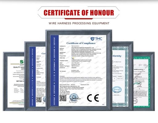 Ferrule Pre-isolata Ring Terminal Crimping Machine e velocità di crimping 2,5 s/una estremità
