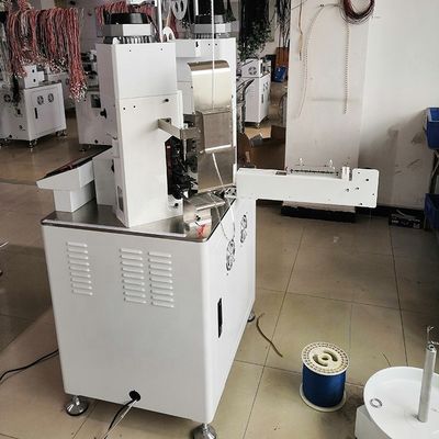 Macchina terminale a doppia testa multifunzione ad alta produttività per il funzionamento automatico