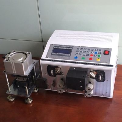 Alta velocità automatica di taglio e rimozione della linea di cavi velocità 2000 7000pcs/ora
