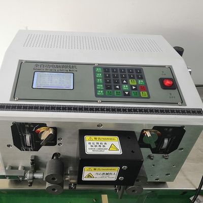 Macchina per sbucciare i fili a computer da 30 kg con velocità ultra elevata 0,5-10 mm2