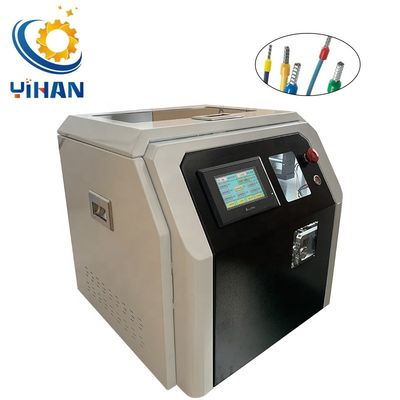 Comodo pre-isolato terminale di filo Stripping Crimping Machine con torsione Crimping