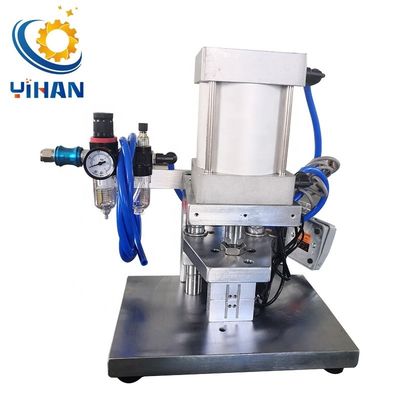 220V personalizzato YH-Z330 Pneumatic Sheathed Wire Stripping Machine per la sezione media
