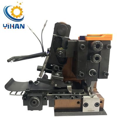30mm Stroke Side Feed Terminal Crimping Applicator Mold Die per la macchina di crimping muta